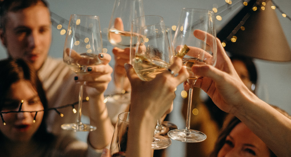 cómo hacer el brindis de los novios