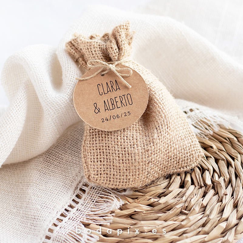 etiquetas detalles boda adventure