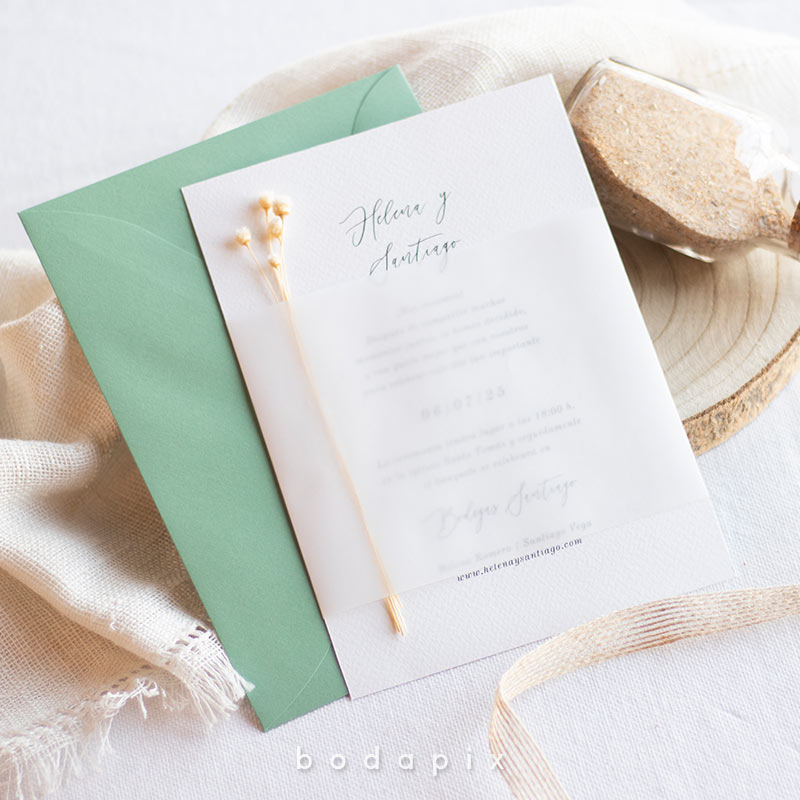Invitaciones de boda con flores secas