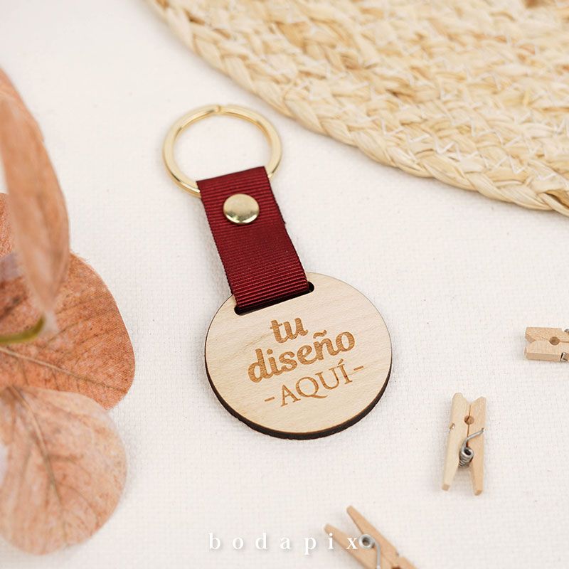 llavero circular de madera para regalar